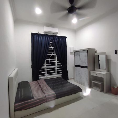 Bb D'Velodrom Homestay Dungun Exterior photo